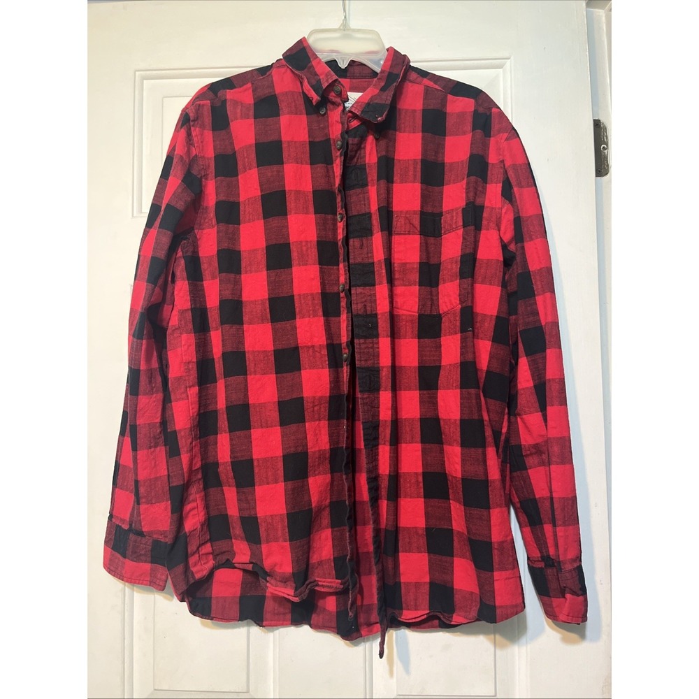 St. John's Bay Buffalo Plaid Button Down Shirt Men's Large Red Black Long Sleeve